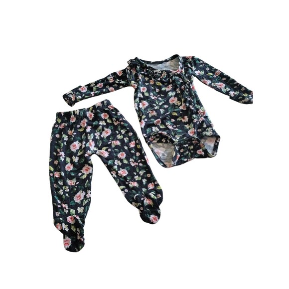 Posh Peanut Black Floral Ruffle Two Piece 0-3 Months Infant Baby Outfit - Picture 1 of 5